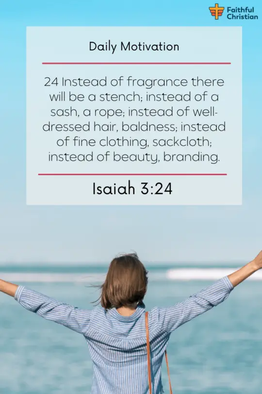 Más de 30 versículos de la Biblia sobre el uso de maquillaje, joyas y lápices labiales.