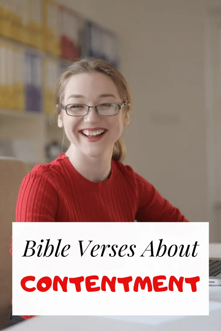 Más de 30 versículos bíblicos sobre estar contento contigo mismo y con lo que tienes